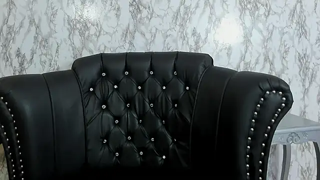 Miamontoya online show from January 31, 11:45 pm