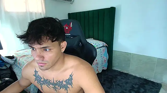 man dur07 online show from April 7, 7:47 pm