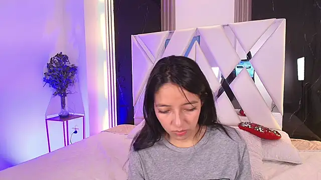 Valery wang online show from March 20, 12:00 pm