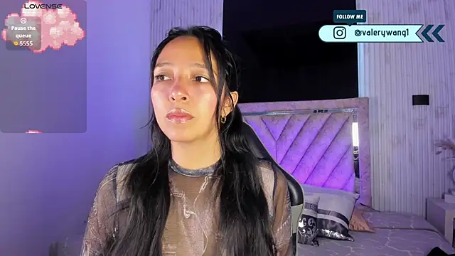 Valery wang online show from December 3, 11:52 am