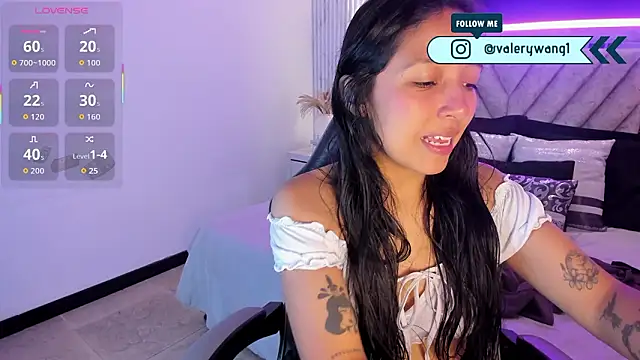 Valery wang online show from February 13, 12:23 pm