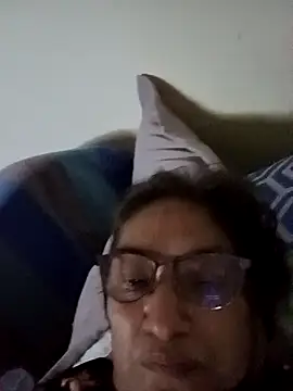 florecita69 online show from October 3, 9:06 am