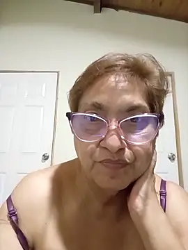 florecita69 online show from December 19, 2:29 am