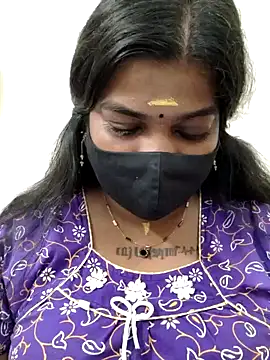 Snapshot of sulekha-mallu chatting on December 6, 4:03 am sulekha-mallu online show from December 6, 4:03 am