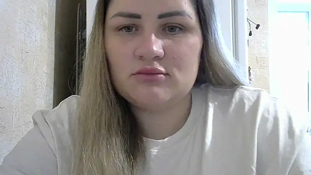 Snapshot of Honeydew-Waves chatting on November 12, 6:03 am Honeydew-Waves online show from November 12, 6:03 am