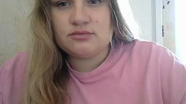 Snapshot of Honeydew-Waves chatting on November 25, 8:36 am Honeydew-Waves online show from November 25, 8:36 am