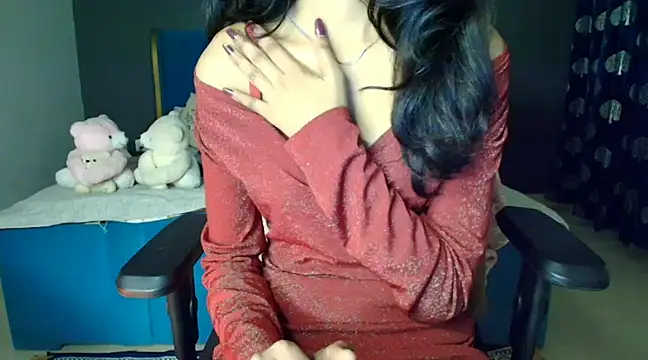 Snapshot of CUTE_princess_143 chatting on January 31, 9:05 pm CUTE princess 143 online show from January 31, 9:05 pm