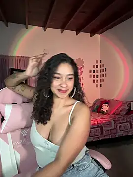 Snapshot of Arteatenea__ chatting on May 31, 2:31 am Arteatenea online show from May 31, 2:31 am