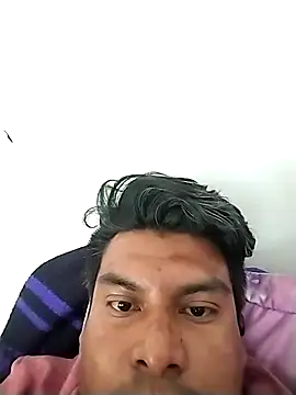 Snapshot of rleon998 chatting on July 3, 10:38 pm rleon998 online show from July 3, 10:38 pm