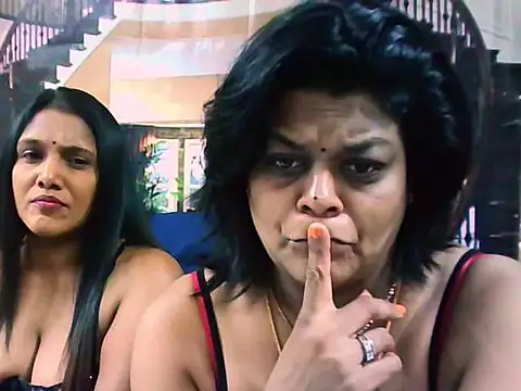 Snapshot of indianCherryPie chatting on September 29, 5:56 am indianCherryPie online show from September 29, 5:56 am