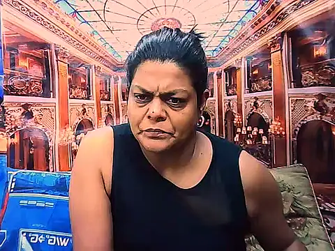 Snapshot of indianCherryPie chatting on November 8, 5:29 am indianCherryPie online show from November 8, 5:29 am