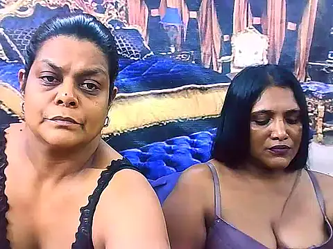 Snapshot of indianCherryPie chatting on November 23, 6:46 am indianCherryPie online show from November 23, 6:46 am