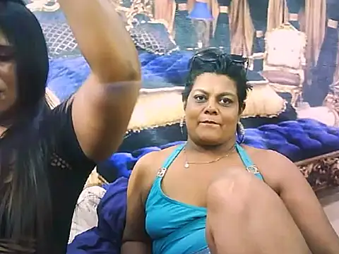 Snapshot of indianCherryPie chatting on November 26, 6:53 pm indianCherryPie online show from November 26, 6:53 pm