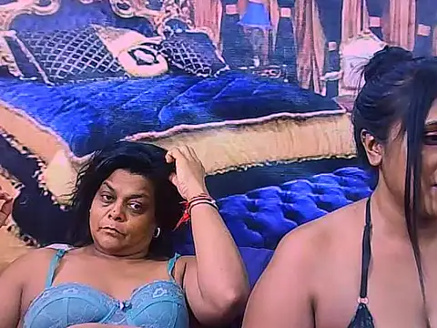 Snapshot of indianCherryPie chatting on November 28, 10:12 pm indianCherryPie online show from November 28, 10:12 pm