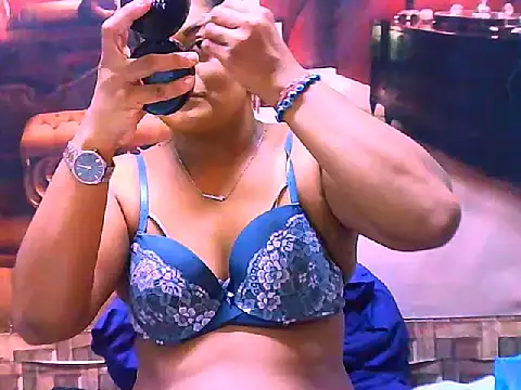 indianCherryPie online show from April 13, 6:30 am