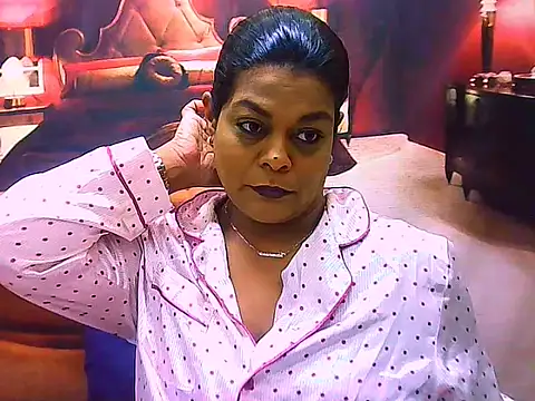 indianCherryPie online show from July 24, 6:06 pm