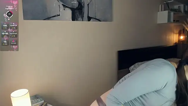 MaryJacksoon online show from March 17, 7:35 am