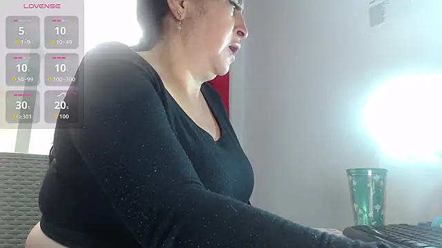 Snapshot of anita_s3x chatting on November 1, 11:34 am anita s3x online show from November 1, 11:34 am