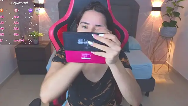 Snapshot of angelica_dymond chatting on September 10, 12:05 pm angelica dymond online show from September 10, 12:05 pm