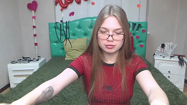 LaraPika online show from March 18, 12:14 pm