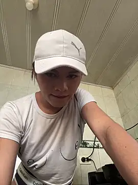 giuliana andrade online show from December 12, 4:32 pm