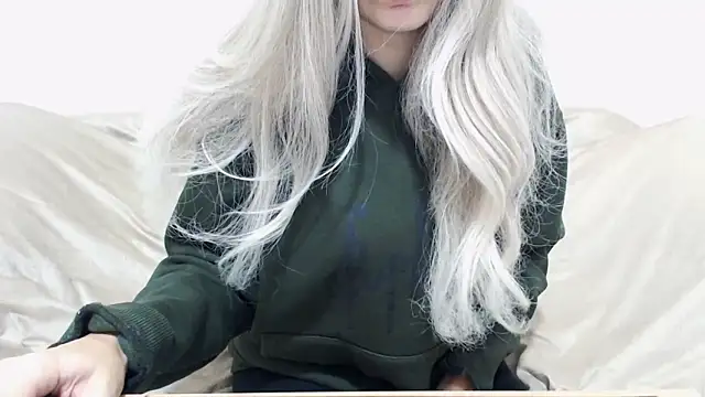 Snapshot of _kitty_Rose_ chatting on December 5, 3:37 am kitty Rose online show from December 5, 3:37 am