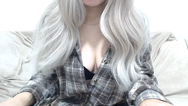  kitty Rose  online show from February 8, 3:10 am