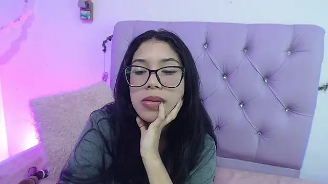 AmberJeong online show from January 26, 12:37 am