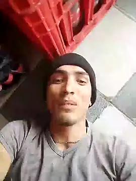 jeremy scott online show from December 9, 7:29 pm