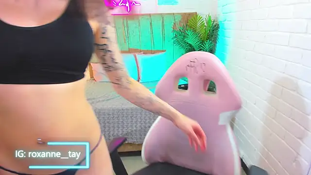 Roxanne tay online show from March 21, 7:57 pm