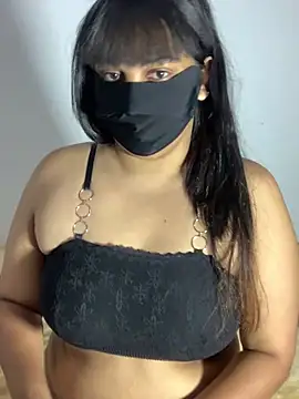 Jeroliee viyana online show from July 5, 4:19 am