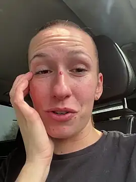 lola tentatiion online show from March 21, 1:23 pm