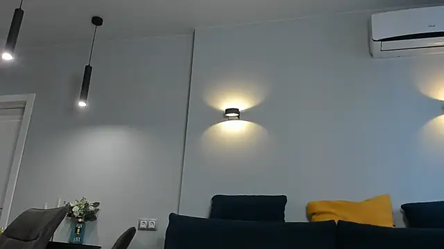 Snapshot of Maria__Candy chatting on January 25, 9:36 am Maria  Candy online show from January 25, 9:36 am