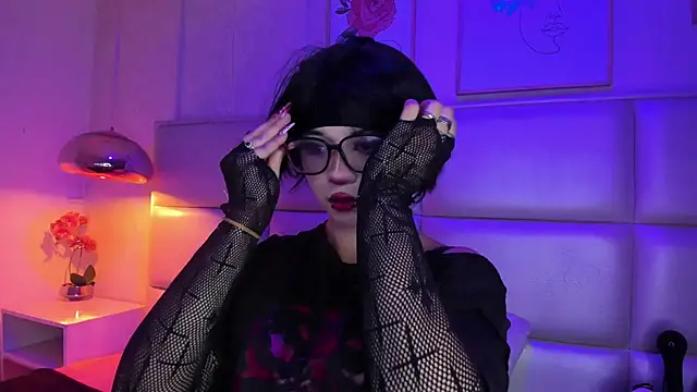 Kitty Gang online show from June 8, 10:54 pm