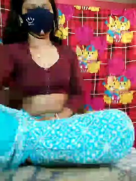 indiancouple09 online show from December 19, 10:32 pm