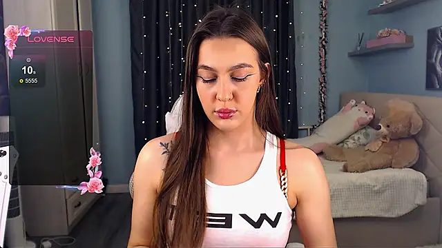 Doll Jasmine  online show from November 8, 9:46 pm