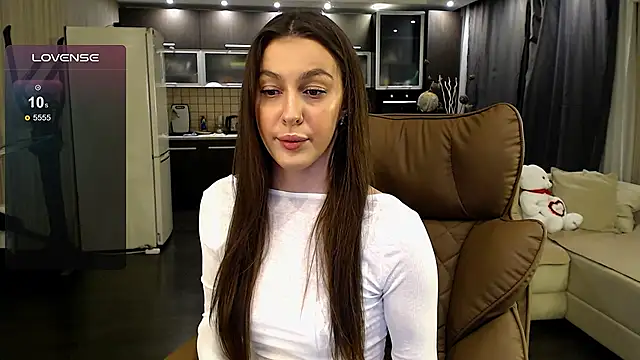 Snapshot of Doll_Jasmine_ chatting on May 31, 7:04 pm Doll Jasmine online show from May 31, 7:04 pm
