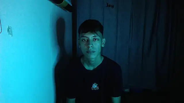 Snapshot of freddy_romas chatting on December 8, 3:10 am freddy romas online show from December 8, 3:10 am