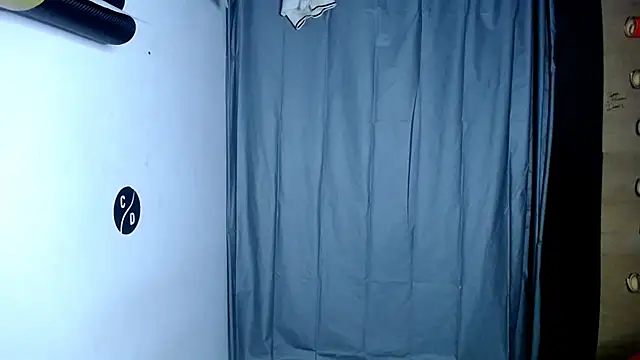 Snapshot of freddy_romas chatting on March 4, 1:34 am freddy romas online show from March 4, 1:34 am