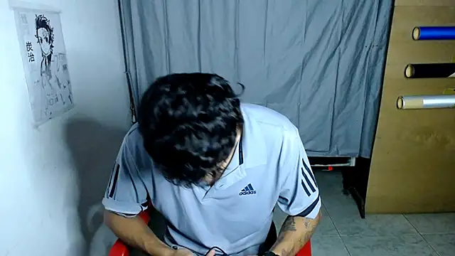 Snapshot of freddy_romas chatting on March 21, 11:34 pm freddy romas online show from March 21, 11:34 pm