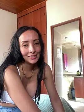 yaralyminjo2 online show from December 13, 4:38 pm