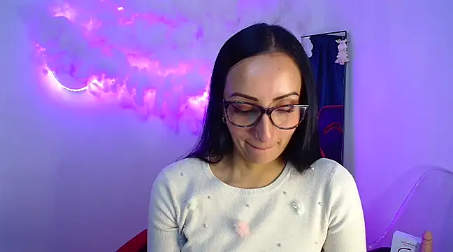 yaralyminjo2 online show from December 23, 2:17 pm