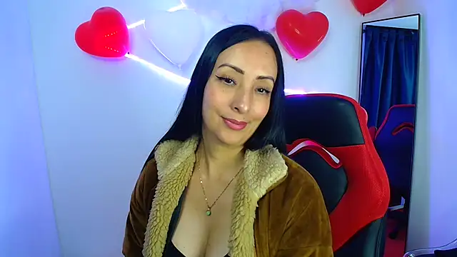 yaralyminjo2 online show from February 18, 1:33 pm