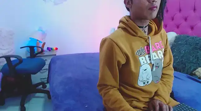 AlexaFontana online show from March 12, 9:44 am