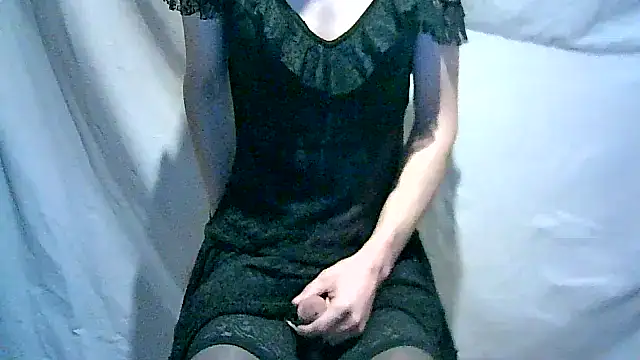 -your-bitch online show from December 15, 8:41 am