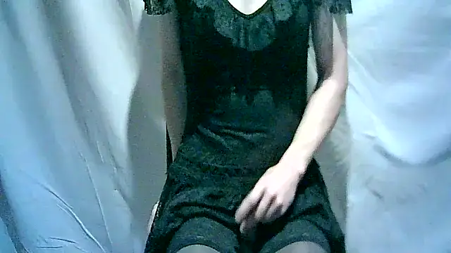 -your-bitch online show from December 28, 4:08 am