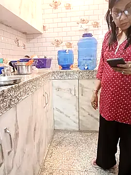 Saroj-Shah online show from March 17, 5:05 pm