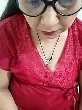 Snapshot of Saroj-Shah chatting on May 4, 7:32 pm Saroj-Shah online show from May 4, 7:32 pm