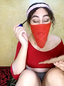 Lalou online show from December 5, 11:05 am