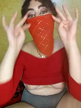 Lalou online show from December 6, 5:22 pm